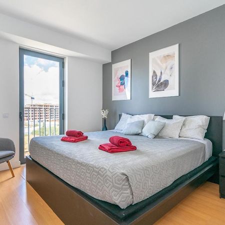 Bright & Spacious 2 Bed Flat 2 Bath W Garage In Lagos Marina المظهر الخارجي الصورة