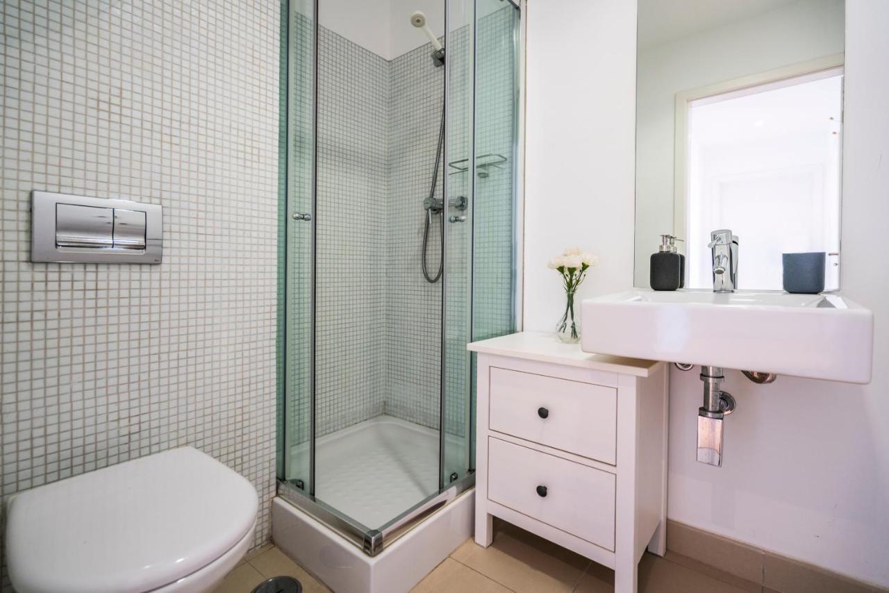 Bright & Spacious 2 Bed Flat 2 Bath W Garage In Lagos Marina المظهر الخارجي الصورة